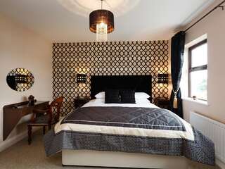 Гостевой дом Killaran House Килларни Улучшенный номер с кроватью размера «king-size»-1